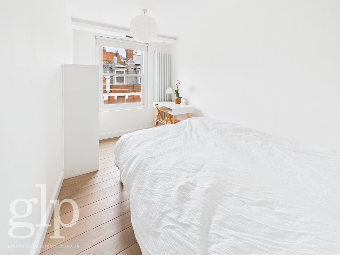 2 Bedroom Flat, Carlisle Street, Soho London, W1D