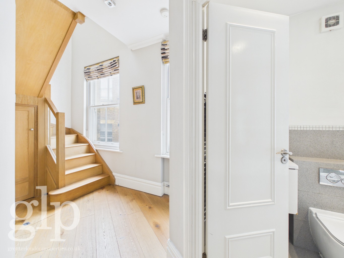 3 Bedroom Apartment, Garrick Street, London, WC2E