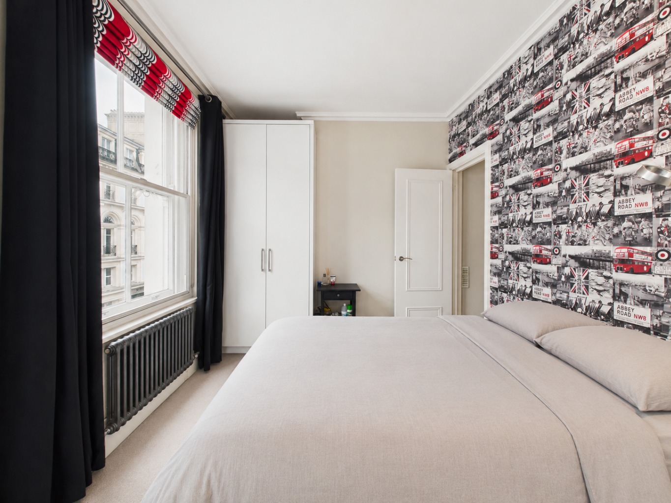 3 Bedroom Apartment, Garrick Street, London, WC2E