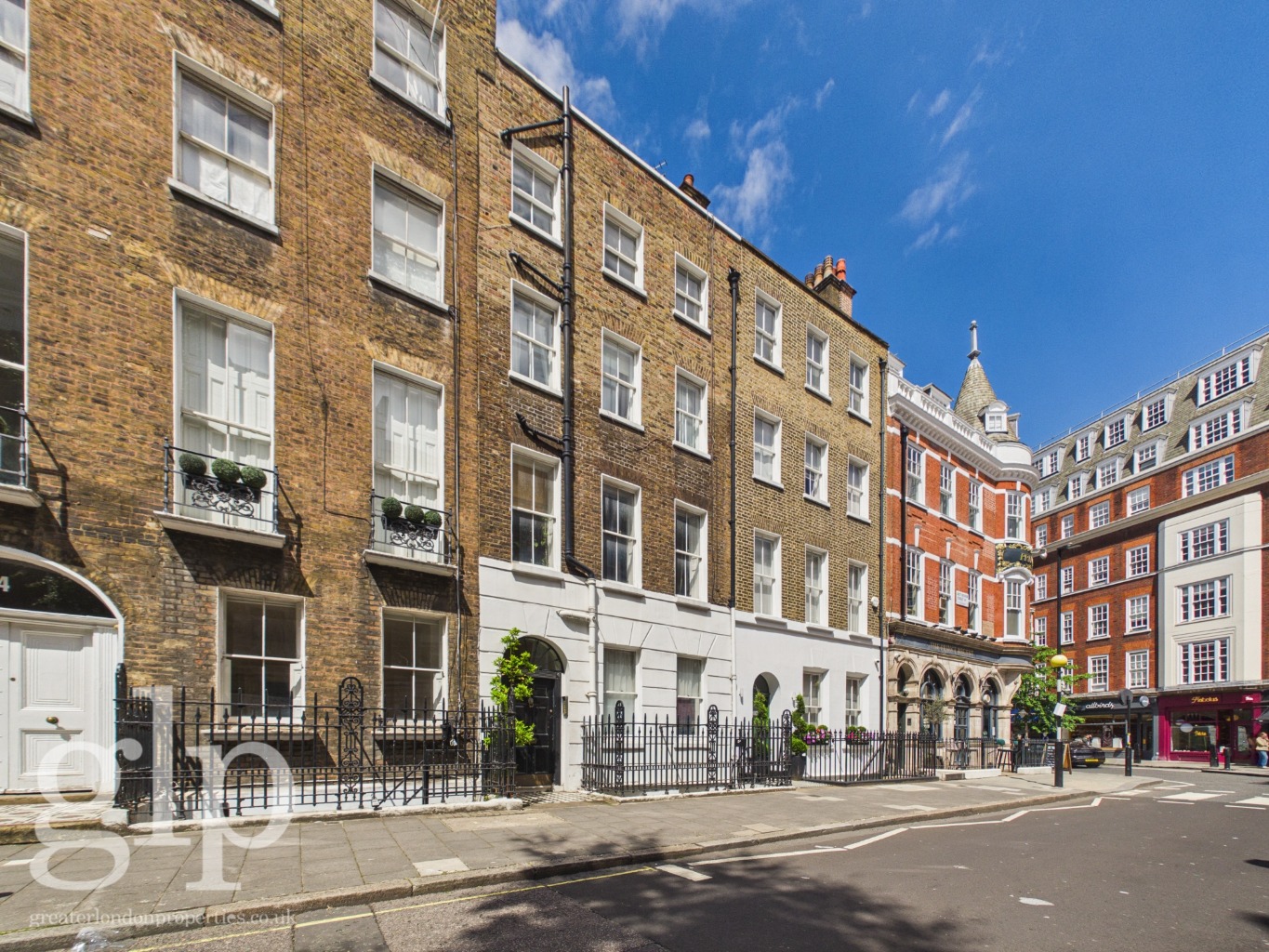 1 Bedroom Apartment, Nottingham Street, Marylebone, W1U