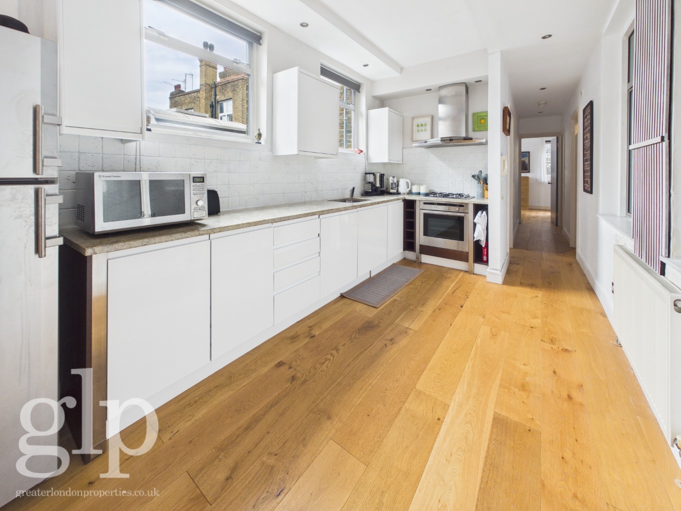 2 Bedroom Flat, Archer Street Soho