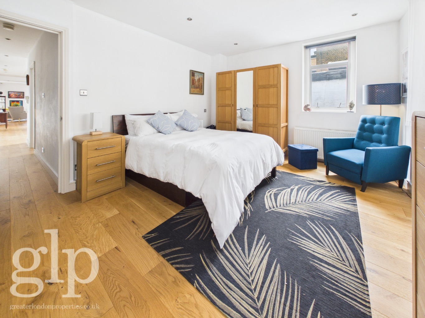 2 Bedroom Flat, Archer Street Soho