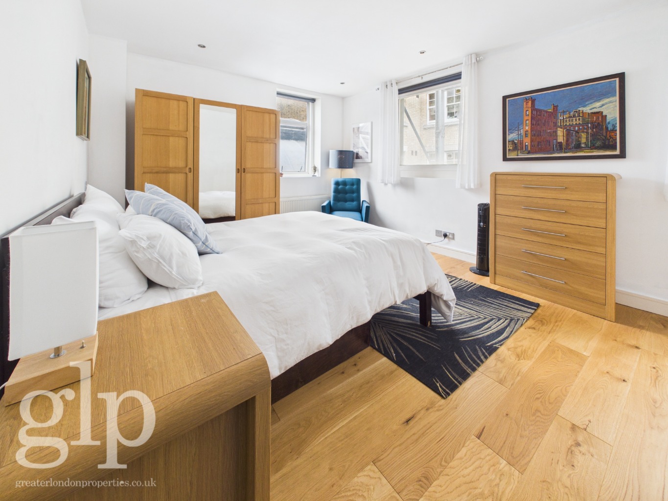 2 Bedroom Flat, Archer Street Soho