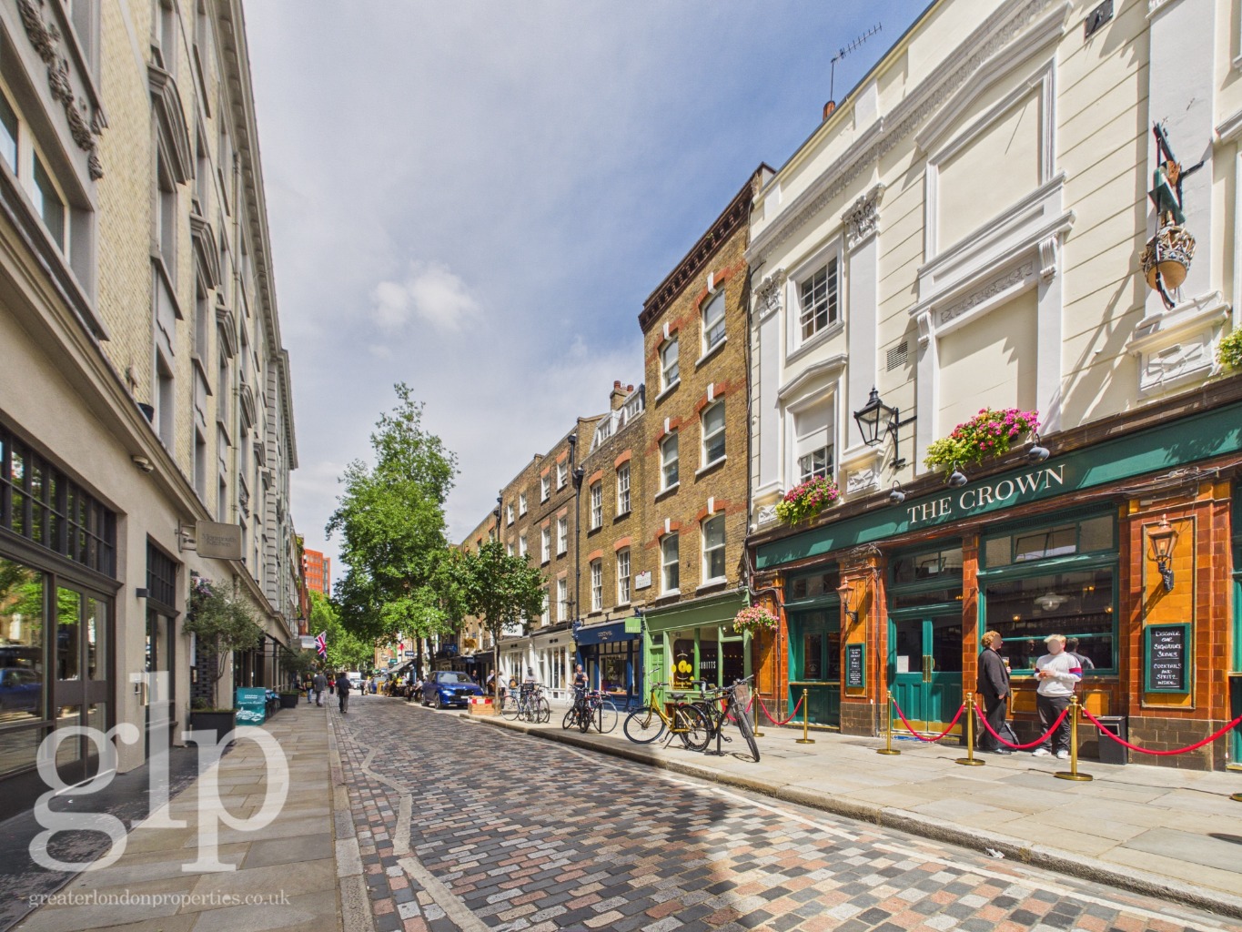 2 Bedroom Town House, Monmouth Street, Covent Garden, WC2H