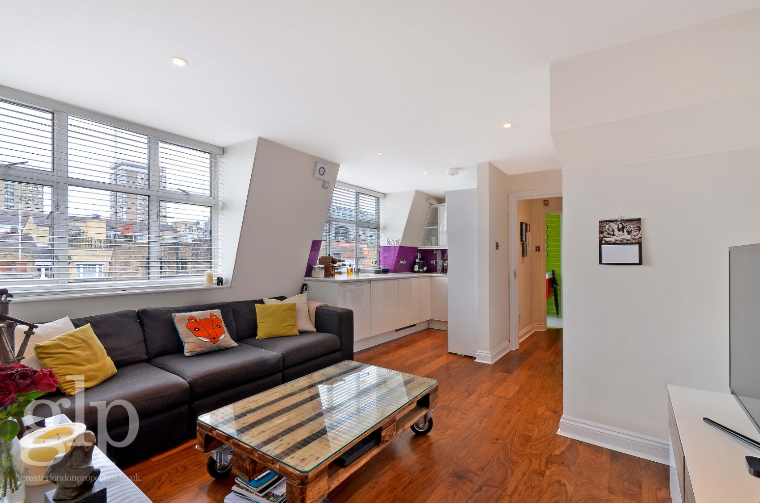 2 Bedroom Flat, Archer Street, W1D