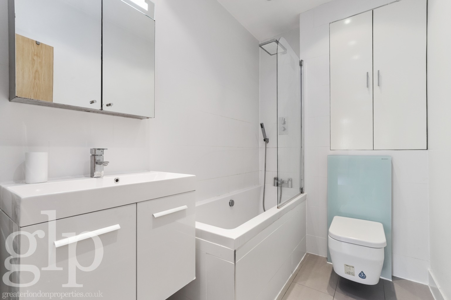 1 Bedroom Apartment, Connaught Street, Hyde Park, W2