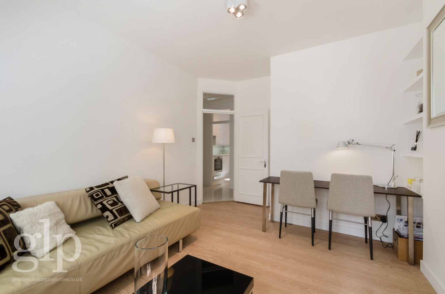1 Bedroom Apartment, Riding House Street, Fitzrovia,  W1W