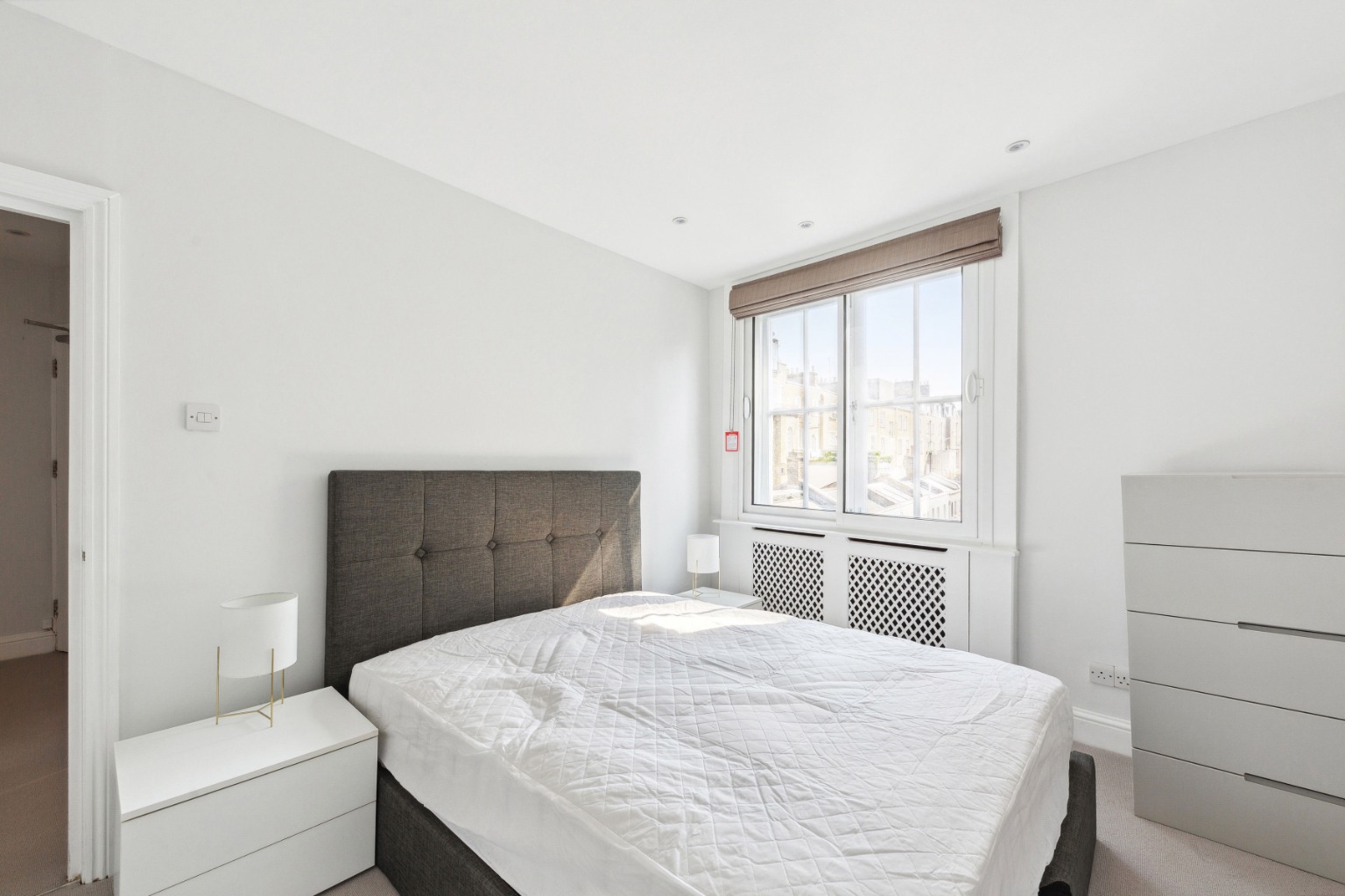 1 Bedroom Apartment, Connaught Street, Hyde Park, W2