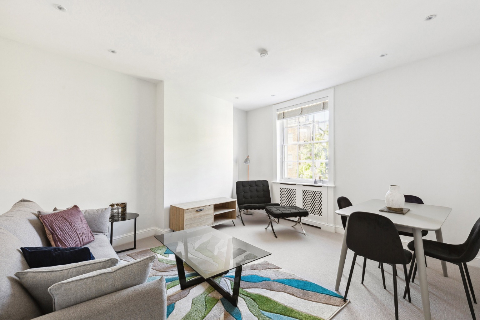 1 Bedroom Apartment, Connaught Street, Hyde Park, W2