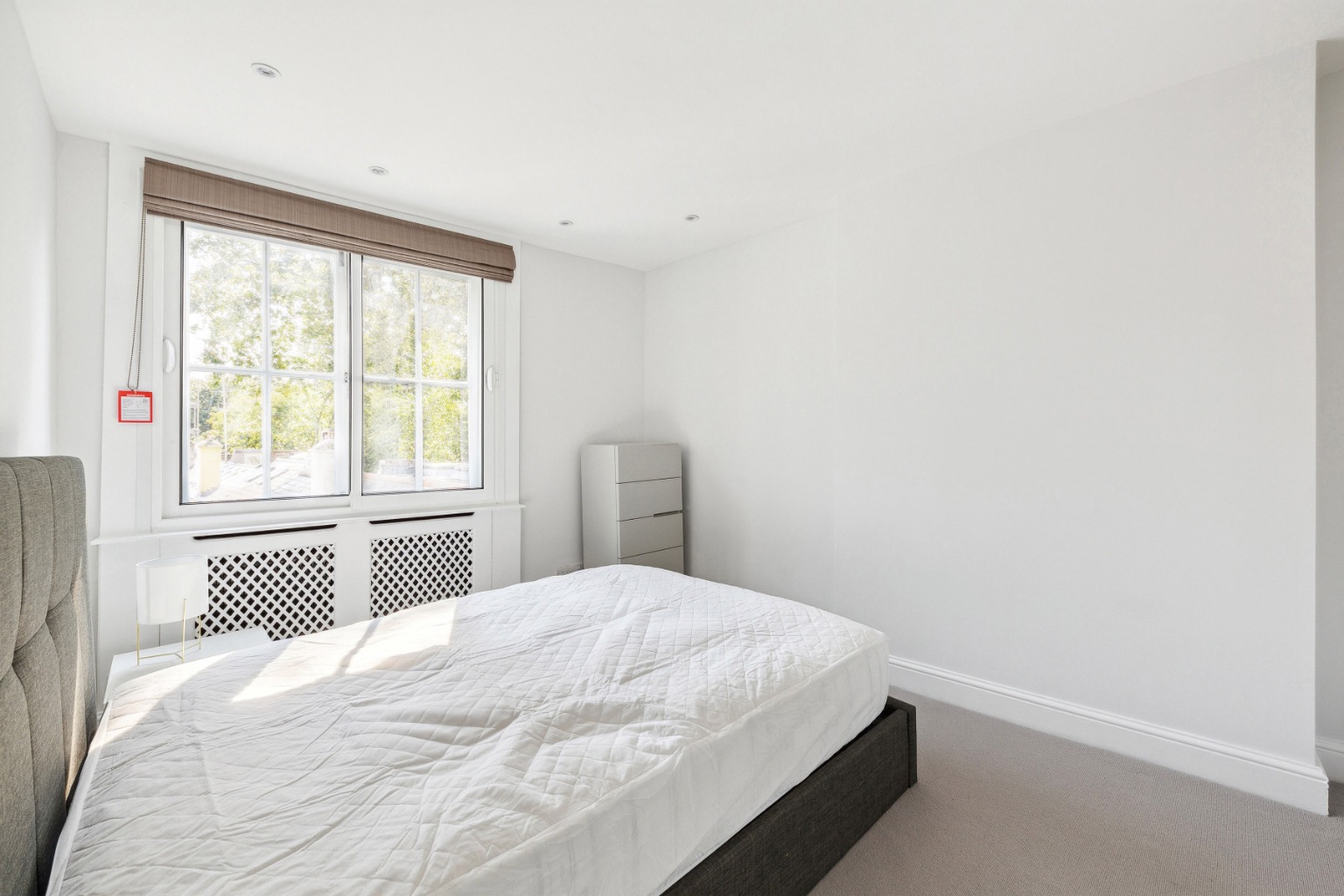 1 Bedroom Apartment, Connaught Street, Hyde Park, W2