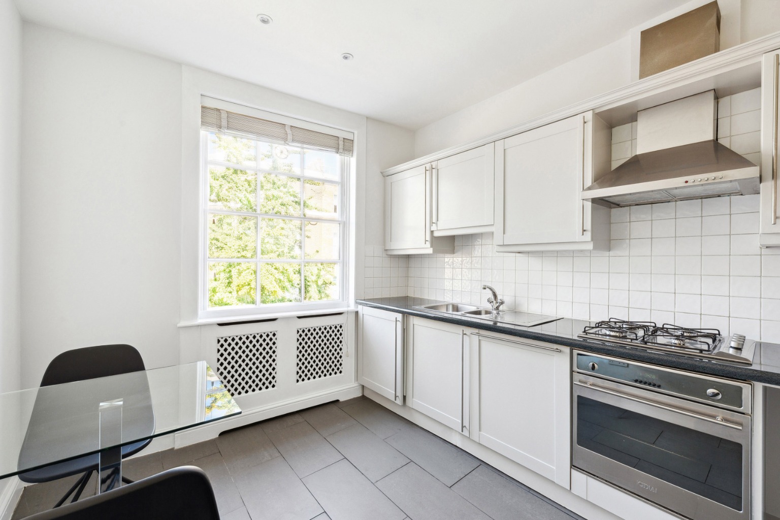 1 Bedroom Apartment, Connaught Street, Hyde Park, W2