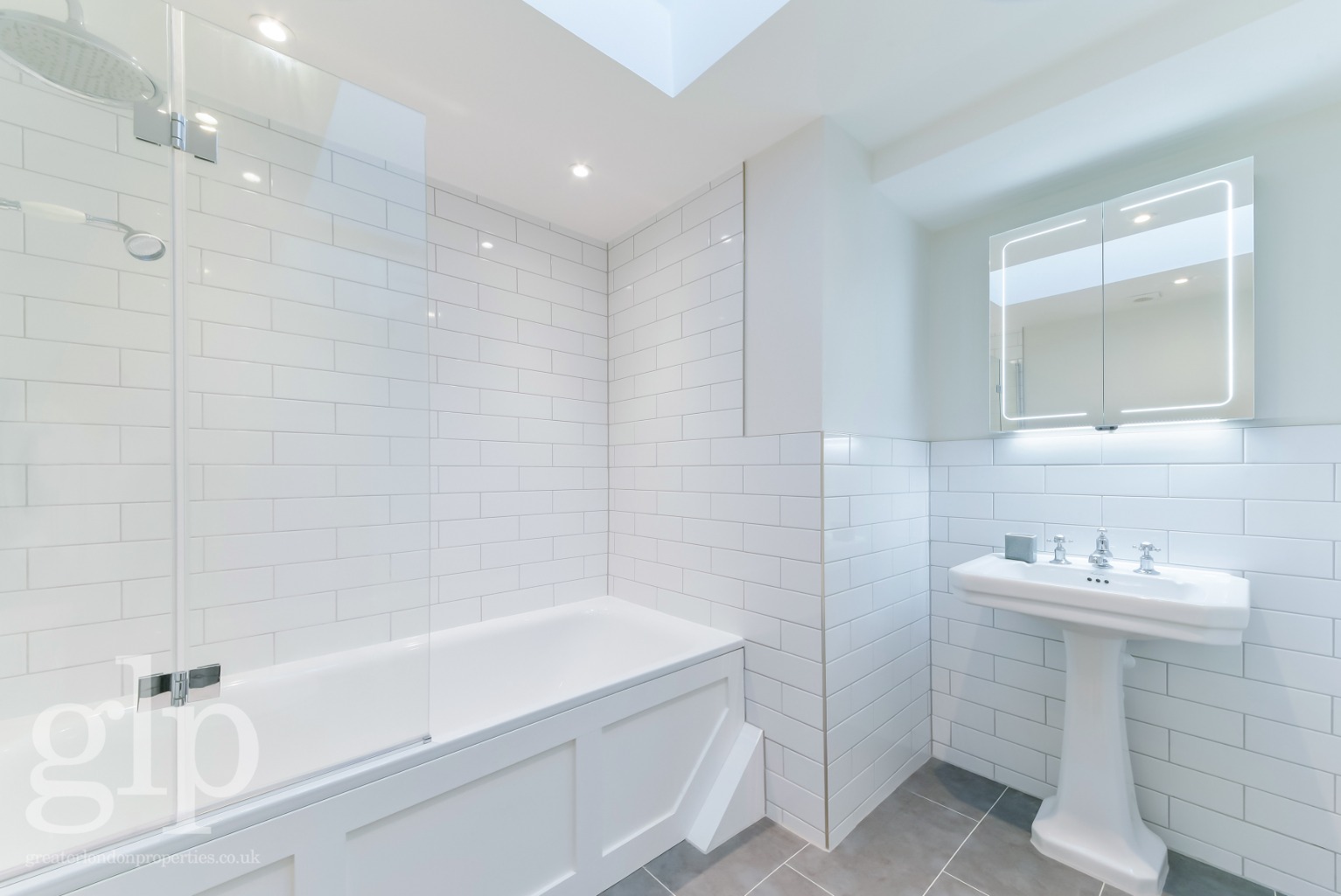 2 Bedroom Apartment, Bedford Place,  Bloomsbury, WC1B
