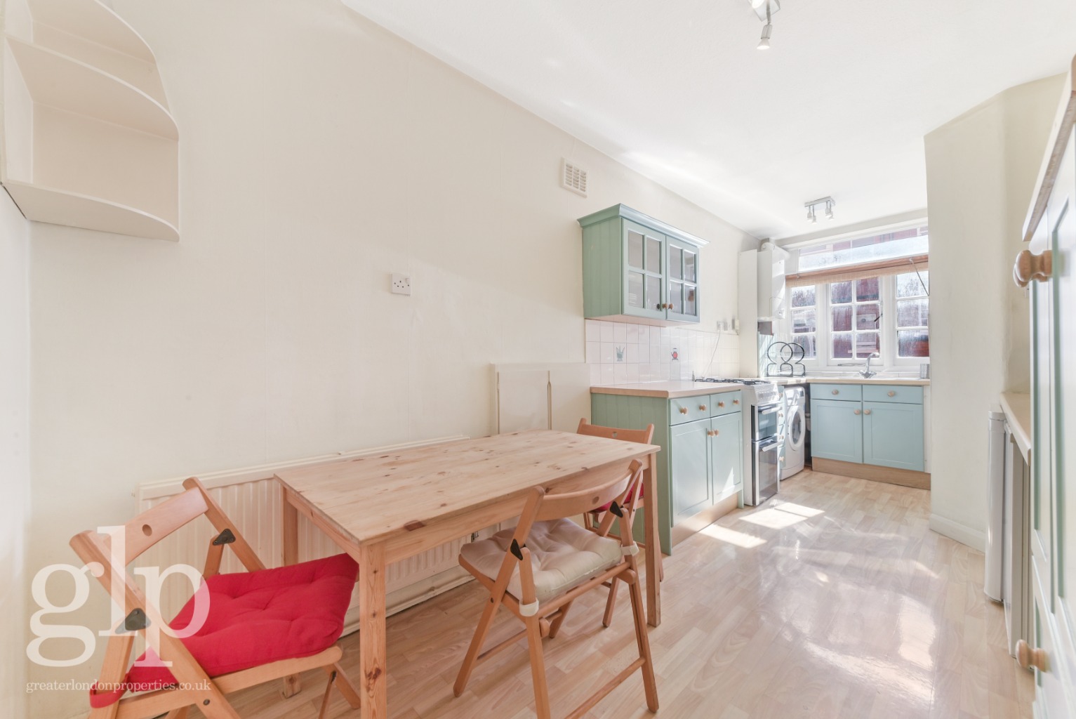 2 Bedroom Apartment, Queen Alexandra Mansions, Bloomsbury, WC1H