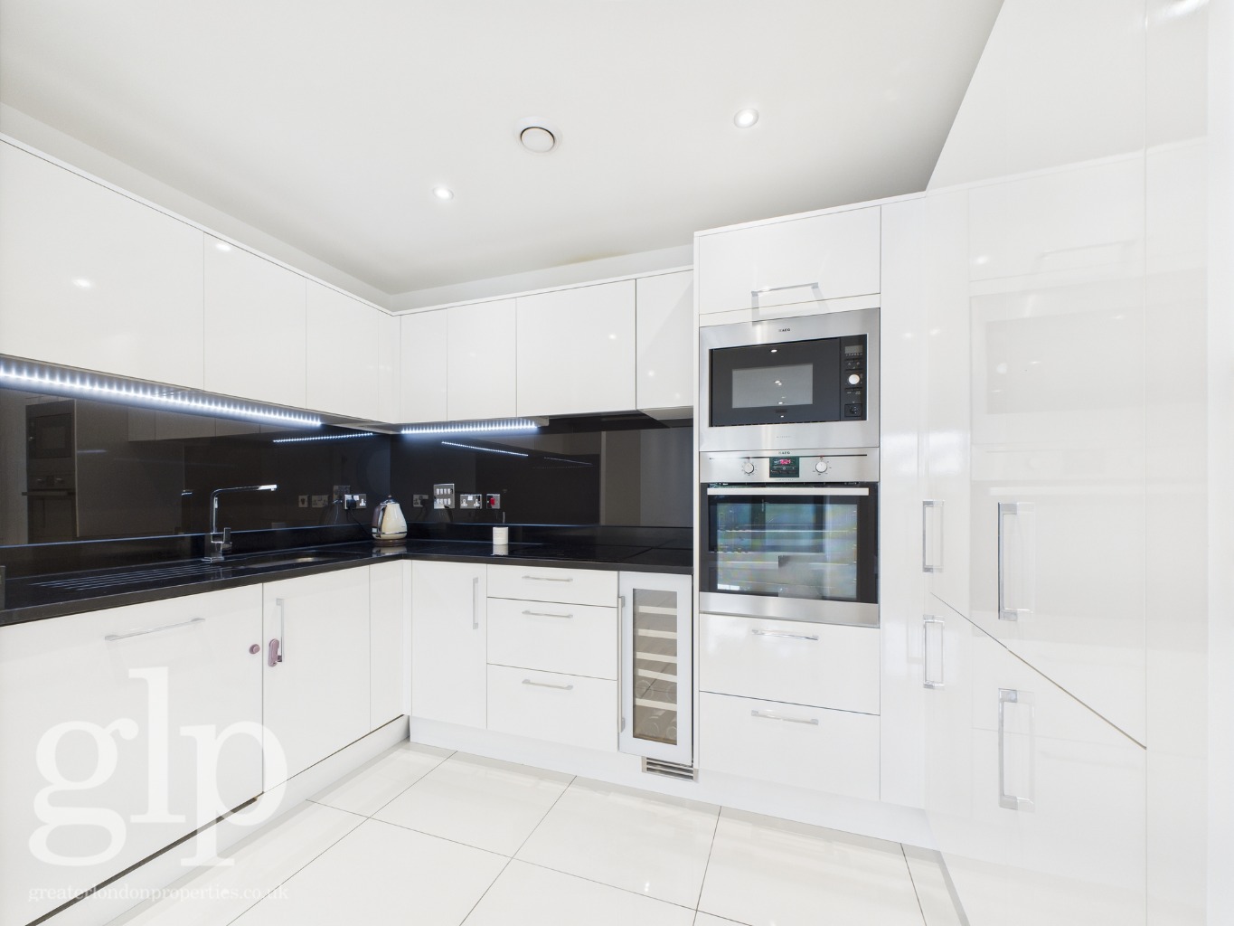 2 Bedroom Apartment, Eagle Heights, Tottenham Hale, N17