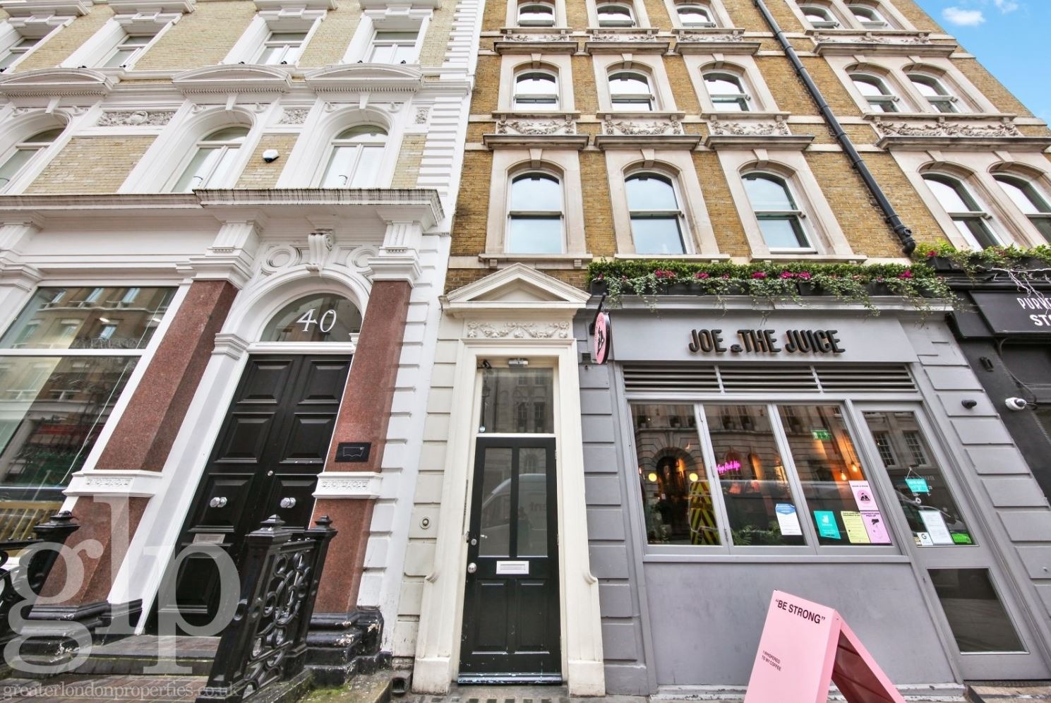 1 Bedroom Apartment, Great Marlborough Street,  Soho, W1F