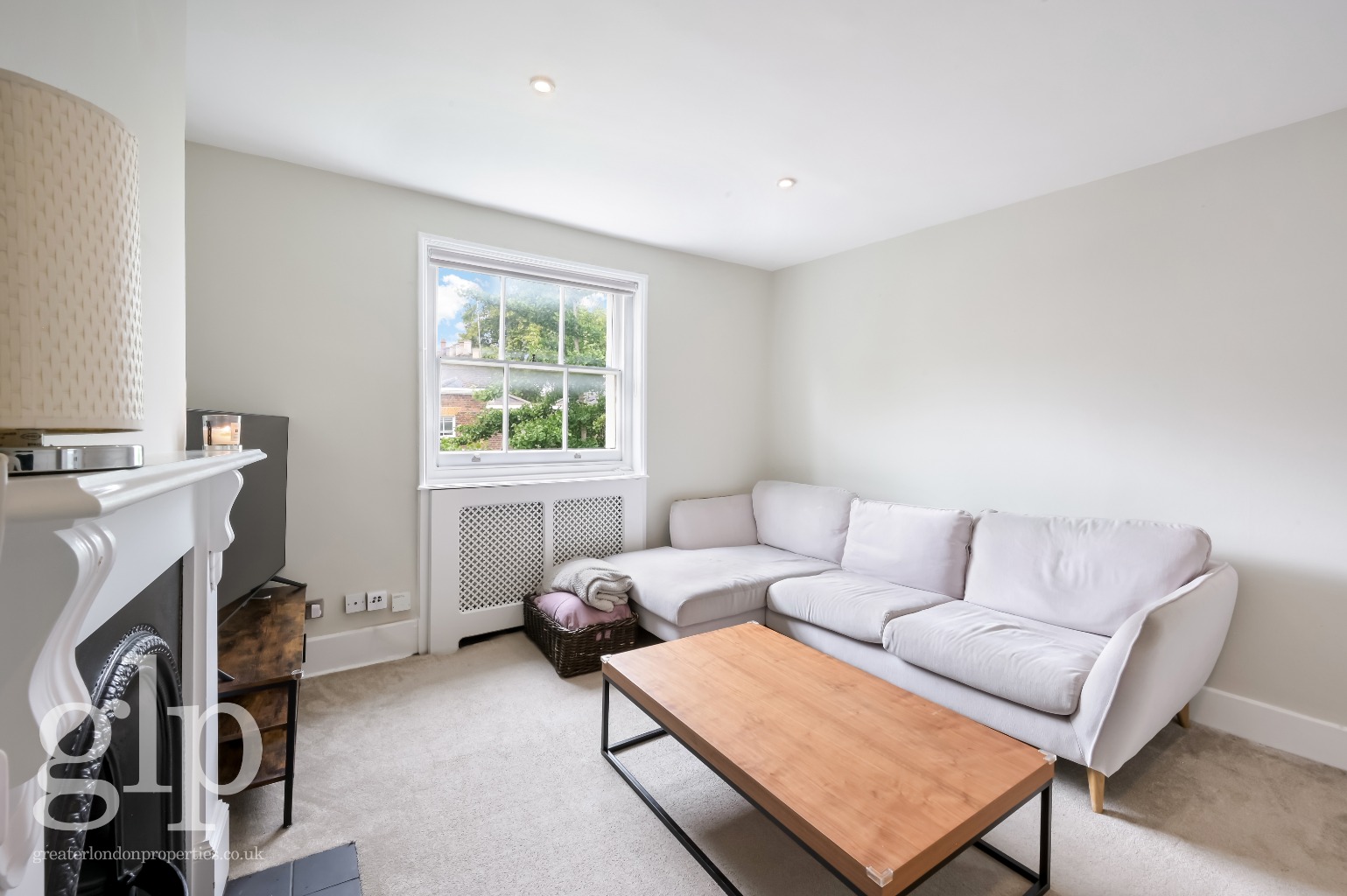 2 Bedroom Apartment, Connaught Street, Hyde Park, W2