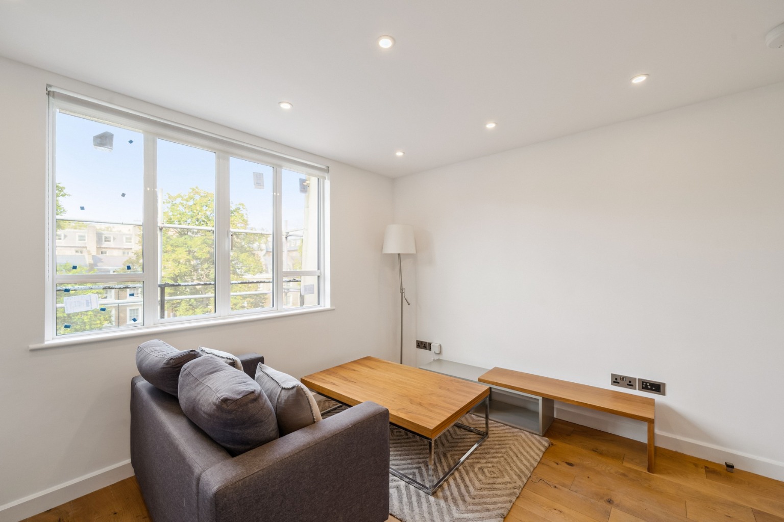1 Bedroom Apartment, Alleyn Court, Sussex Gardens, W2