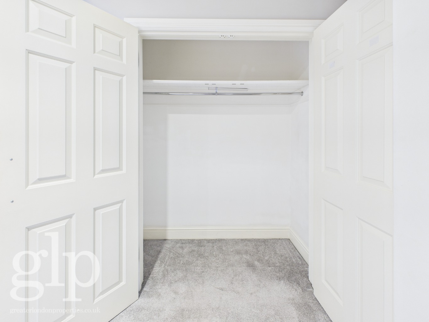 2 Bedroom Apartment, Picton Place, Mayfair W1U