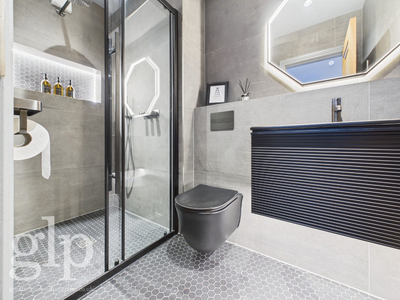 4 Bedroom Apartment, John Street, London, Greater London, WC1N