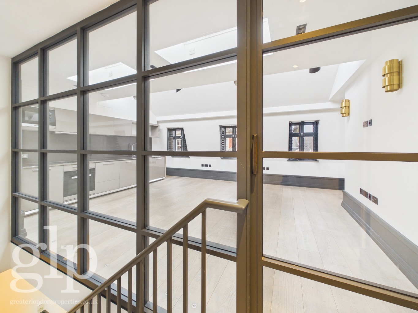 2 Bedroom Apartment, King Street, London, Covent garden, WC2E