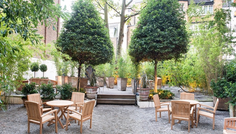 1 Bedroom Apartment, Hill Street, Mayfair, W1J"></div>            <div class=