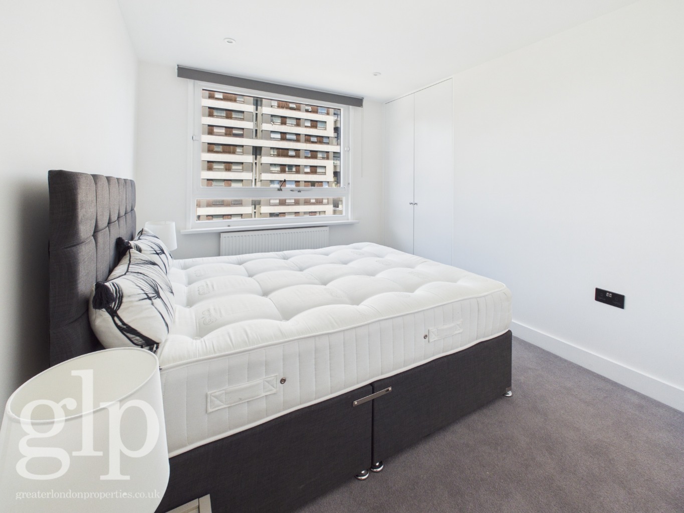 2 Bedroom Apartment, The Water Gardens, Hyde Park, W2
