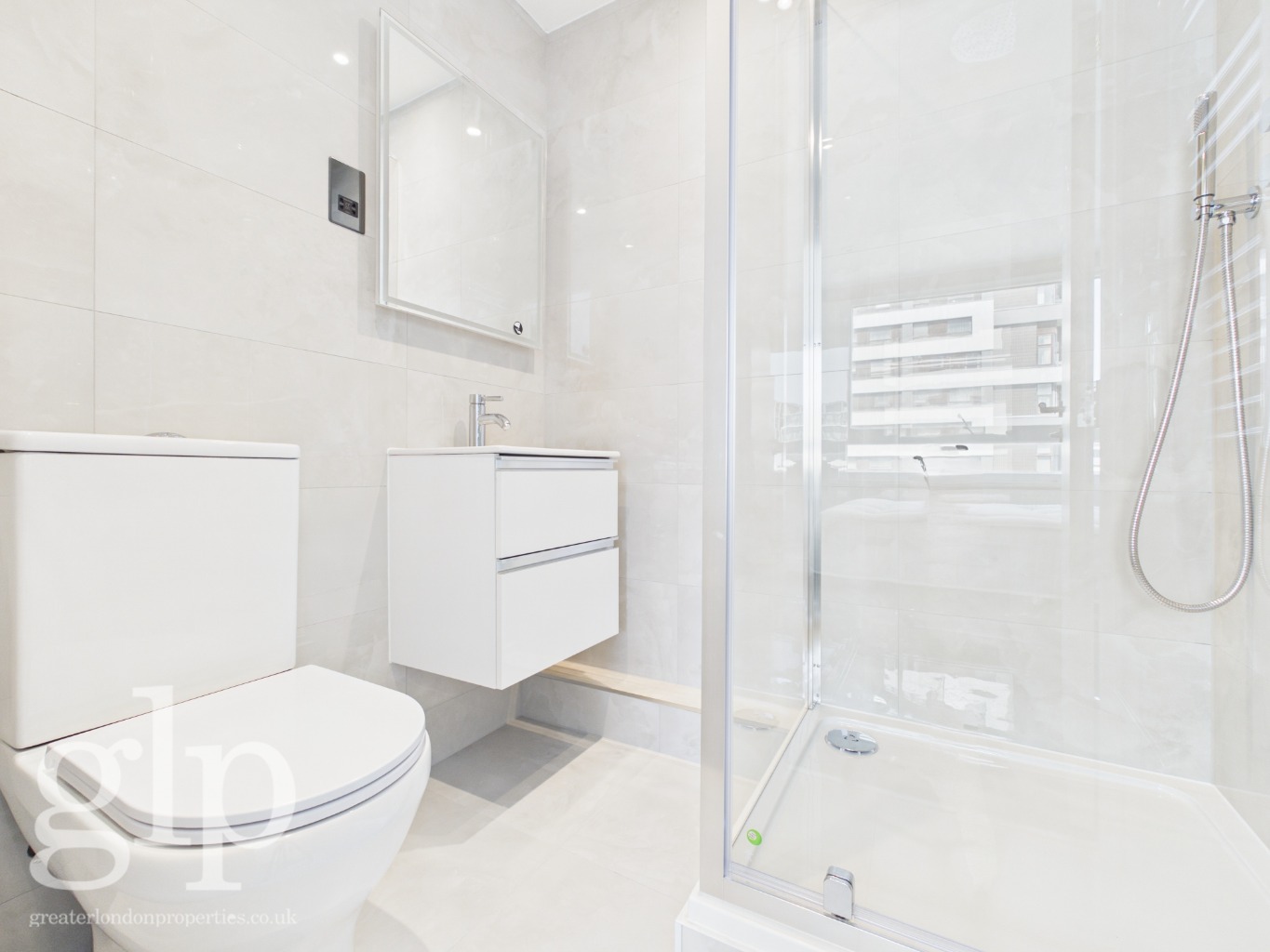 2 Bedroom Apartment, The Water Gardens, Hyde Park, W2