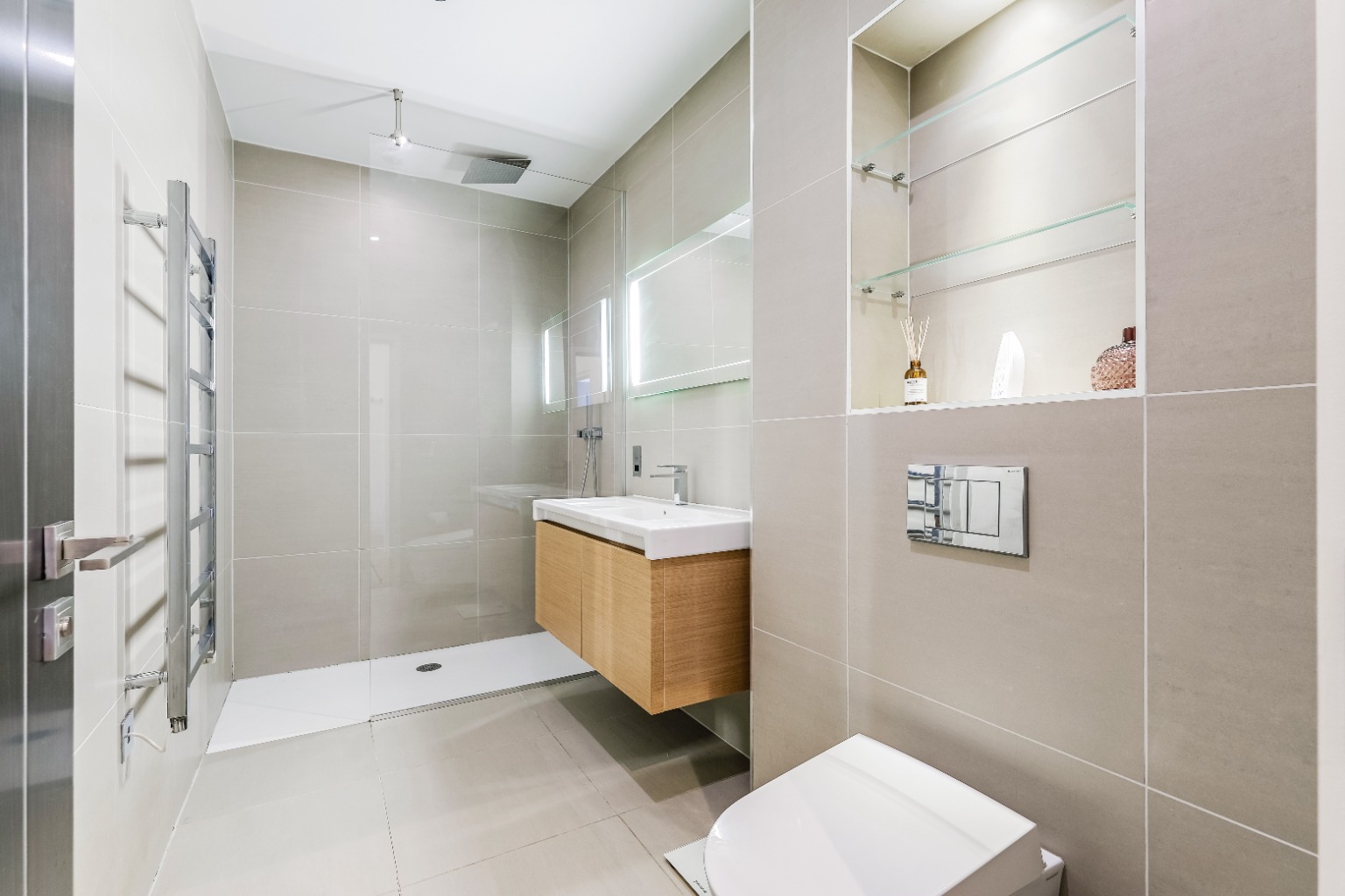 Flat, Porchester Place, Hyde Park, W2