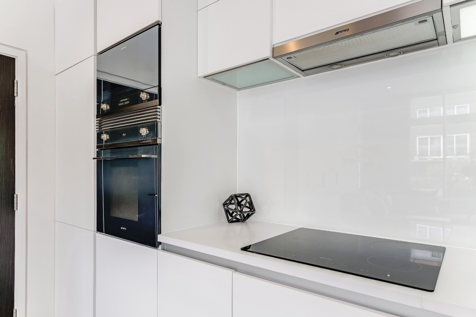 Flat, Porchester Place, Hyde Park, W2