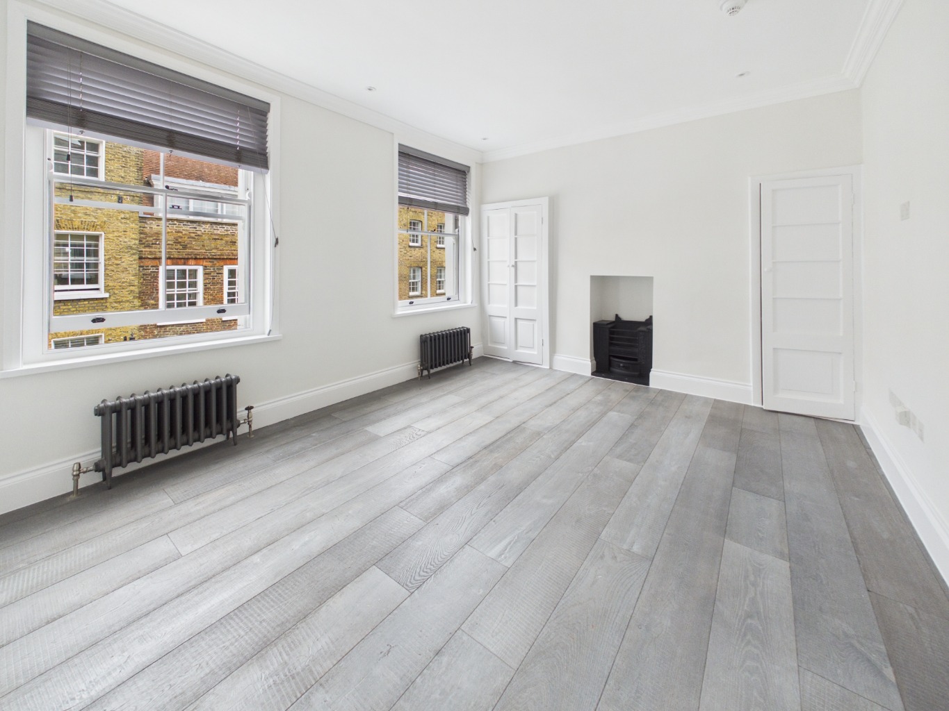 1 Bedroom Apartment, Monmouth Street, Covent Garden, WC2H