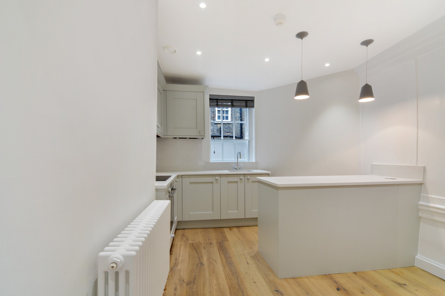 1 Bedroom Apartment, Ganton Street, Soho, W1F
