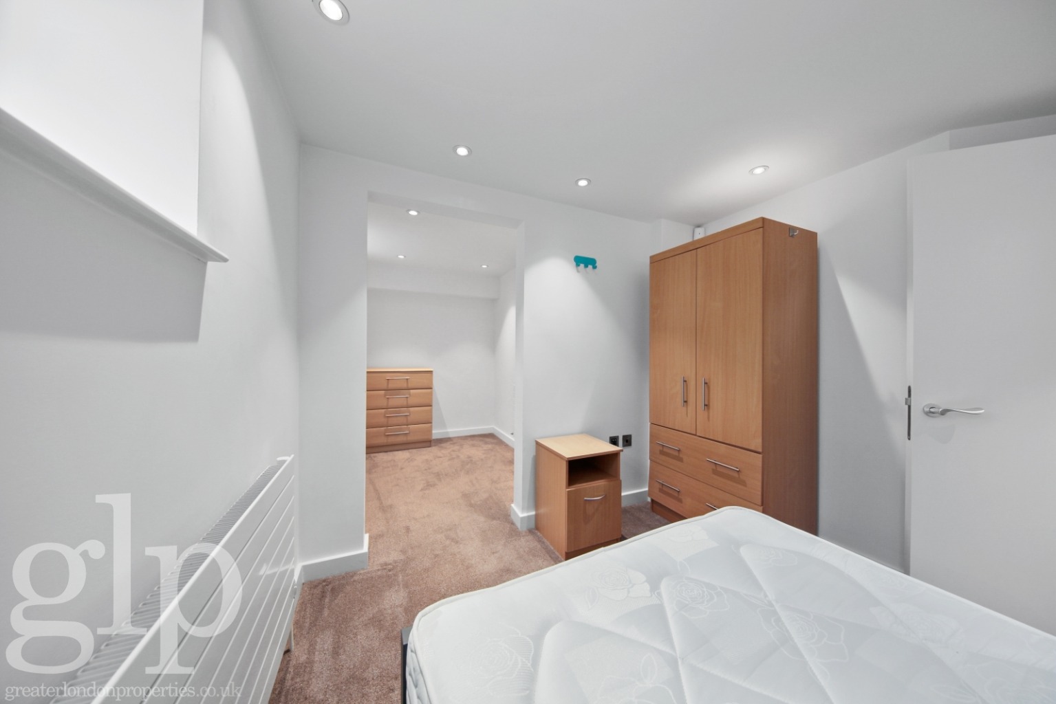 2 Bedroom Apartment, Ridgmount Street, Bloomsbury, WC1E
