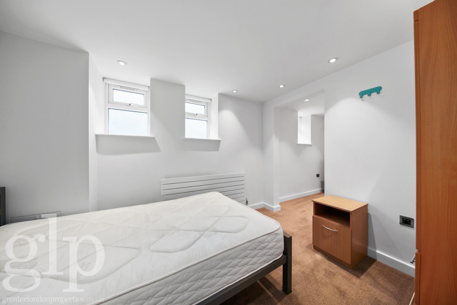 2 Bedroom Apartment, Ridgmount Street, Bloomsbury, WC1E