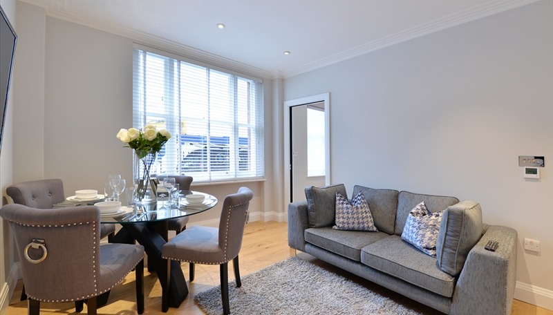 1 Bedroom Apartment, Hill Street, London, Mayfair, W1J