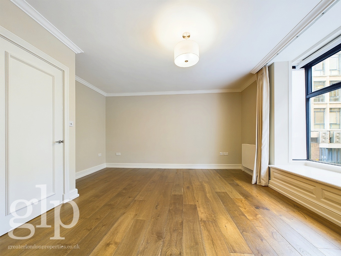 2 Bedroom Apartment, Ridgmount Street, Bloomsbury, WC1E