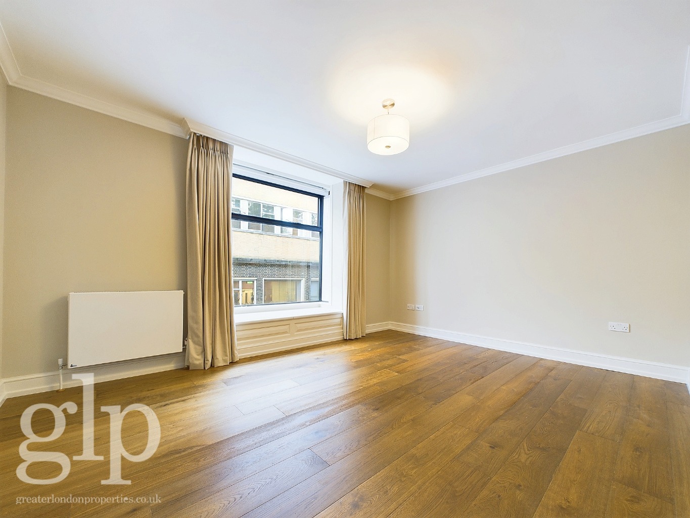 2 Bedroom Apartment, Ridgmount Street, Bloomsbury, WC1E