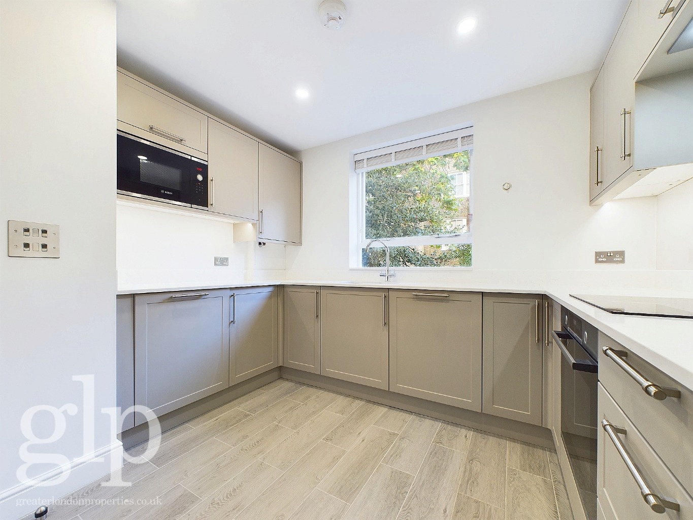 2 Bedroom Apartment, Ridgmount Street, Bloomsbury, WC1E