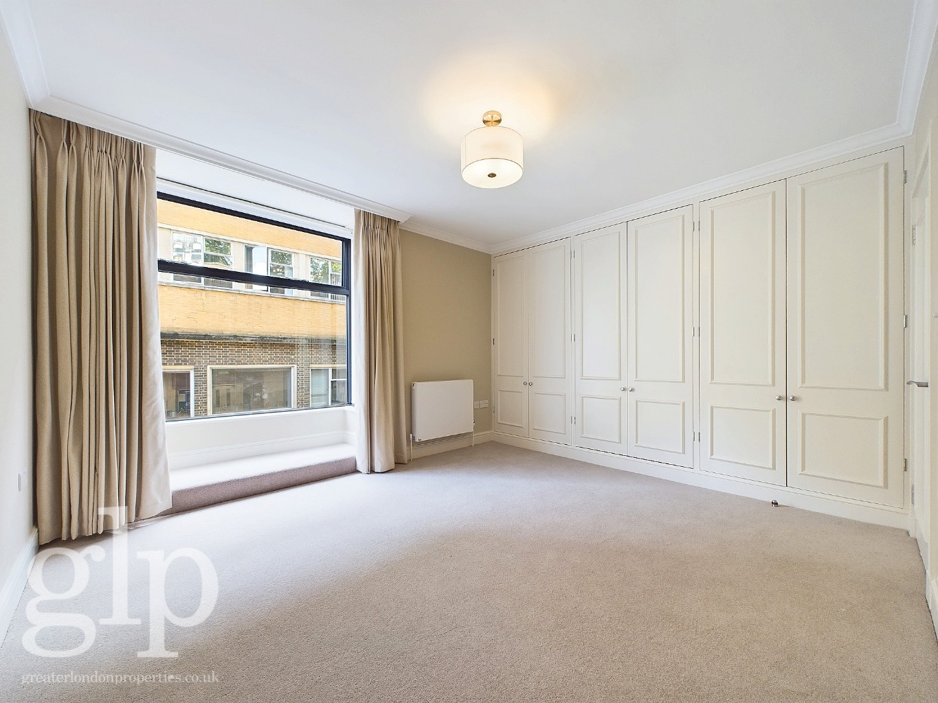 2 Bedroom Apartment, Ridgmount Street, Bloomsbury, WC1E