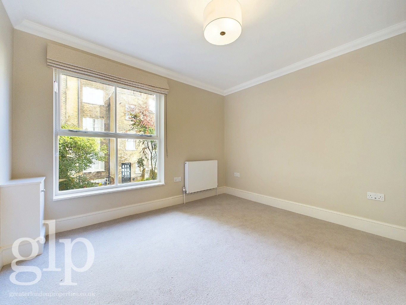 2 Bedroom Apartment, Ridgmount Street, Bloomsbury, WC1E