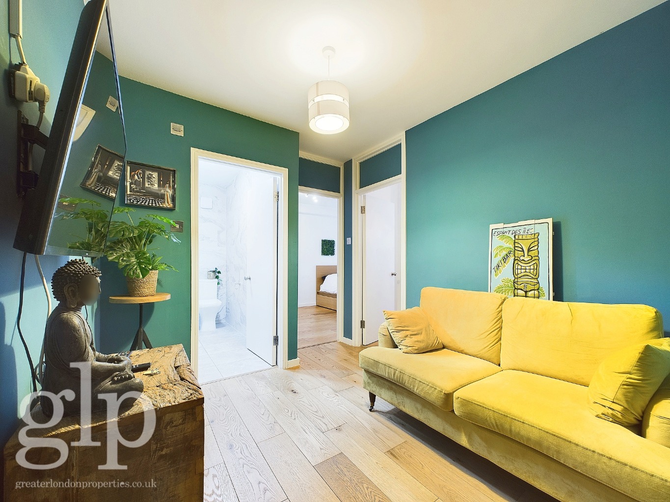 2 Bedroom Apartment, Tavistock Place, Bloomsbury, WC1H