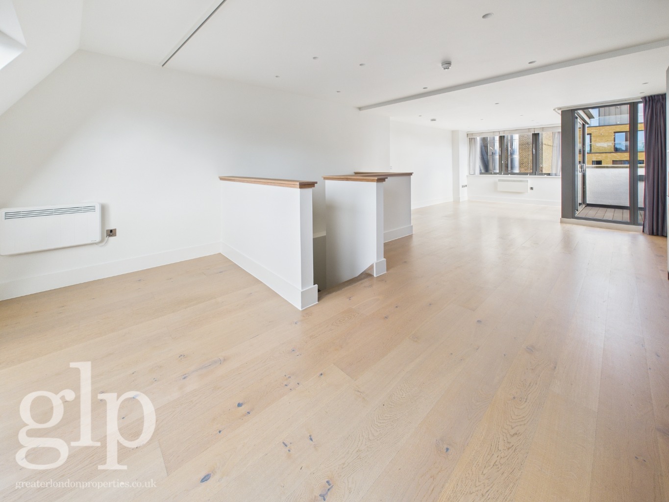 2 Bedroom Apartment, Lexington Street, Soho, W1F