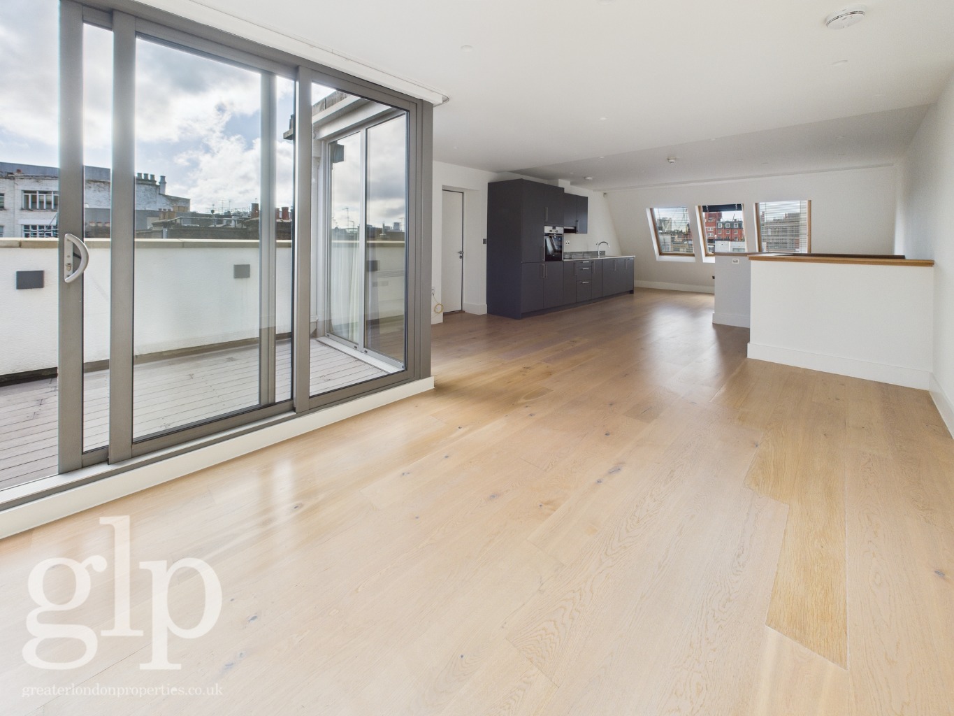 2 Bedroom Apartment, Lexington Street, Soho, W1F