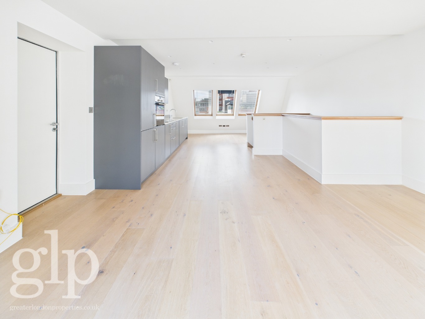 2 Bedroom Apartment, Lexington Street, Soho, W1F