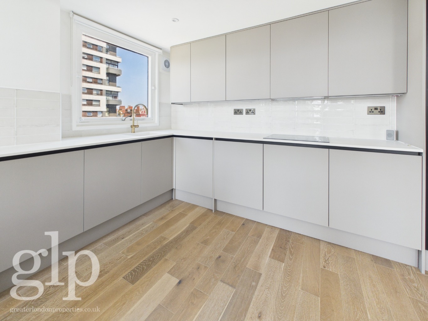 2 Bedroom Apartment, The Water Gardens, Hyde Park, W2
