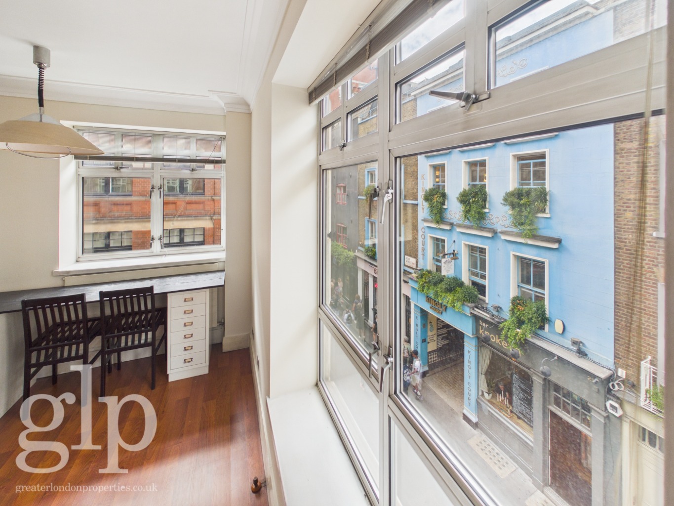 1 Bedroom Apartment, Upper John Street,  Soho, W1F