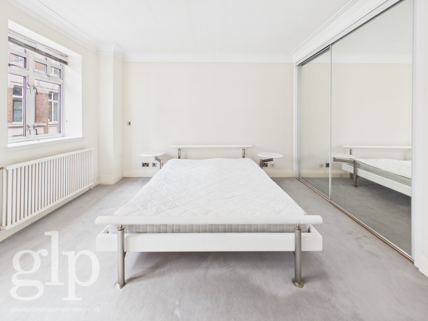 1 Bedroom Apartment, Upper John Street,  Soho, W1F