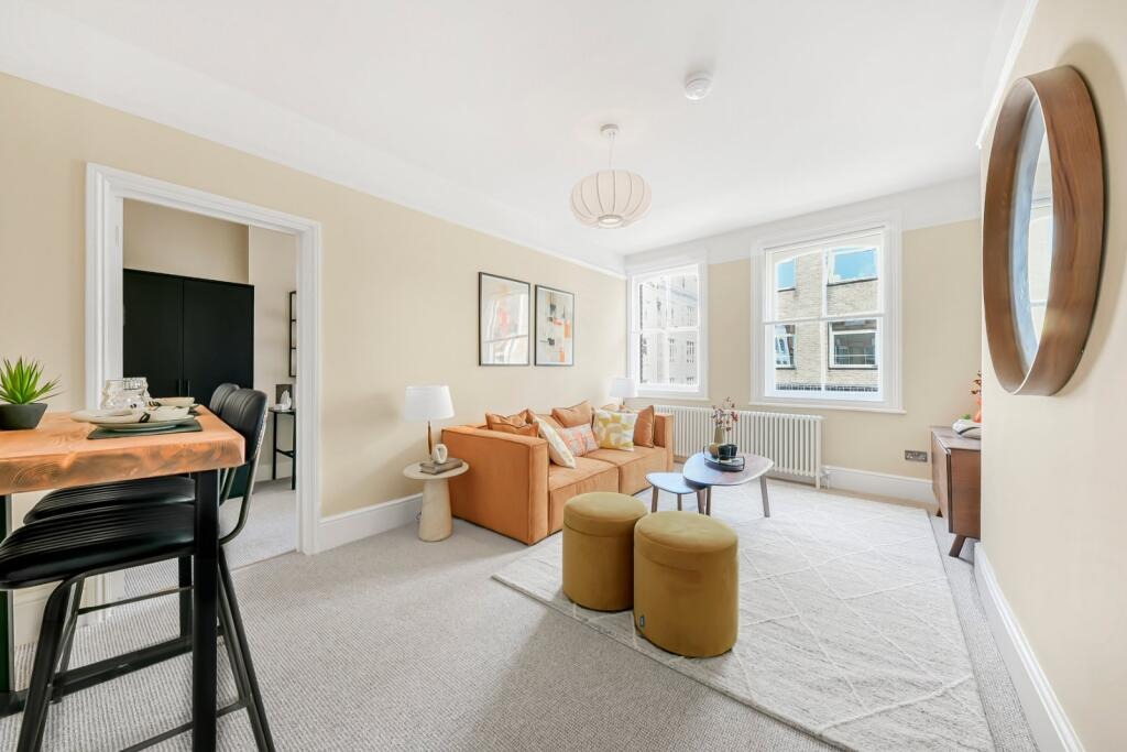 2 Bedroom Apartment, Frith Street, Soho, W1D