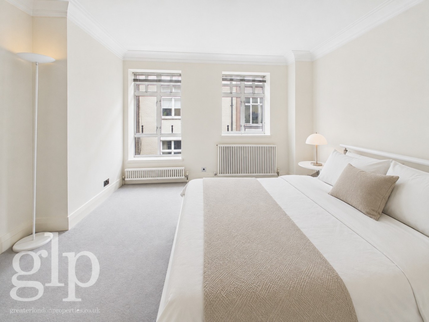 1 Bedroom Apartment, Upper John Street,  Soho, W1F