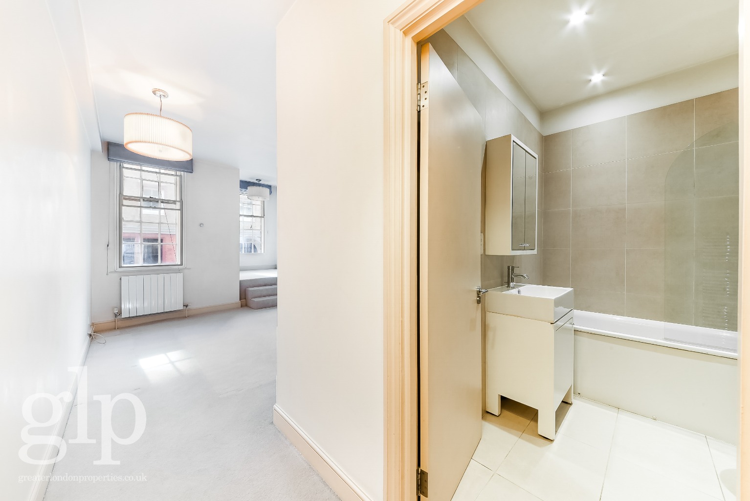 3 Bedroom Apartment, Great Queen Street, Covent Garden, WC2B
