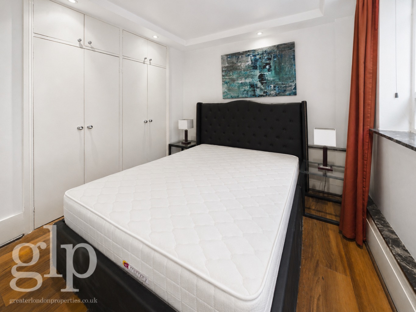 2 Bedroom Apartment, Ridgmount Street, Bloomsbury, WC1E